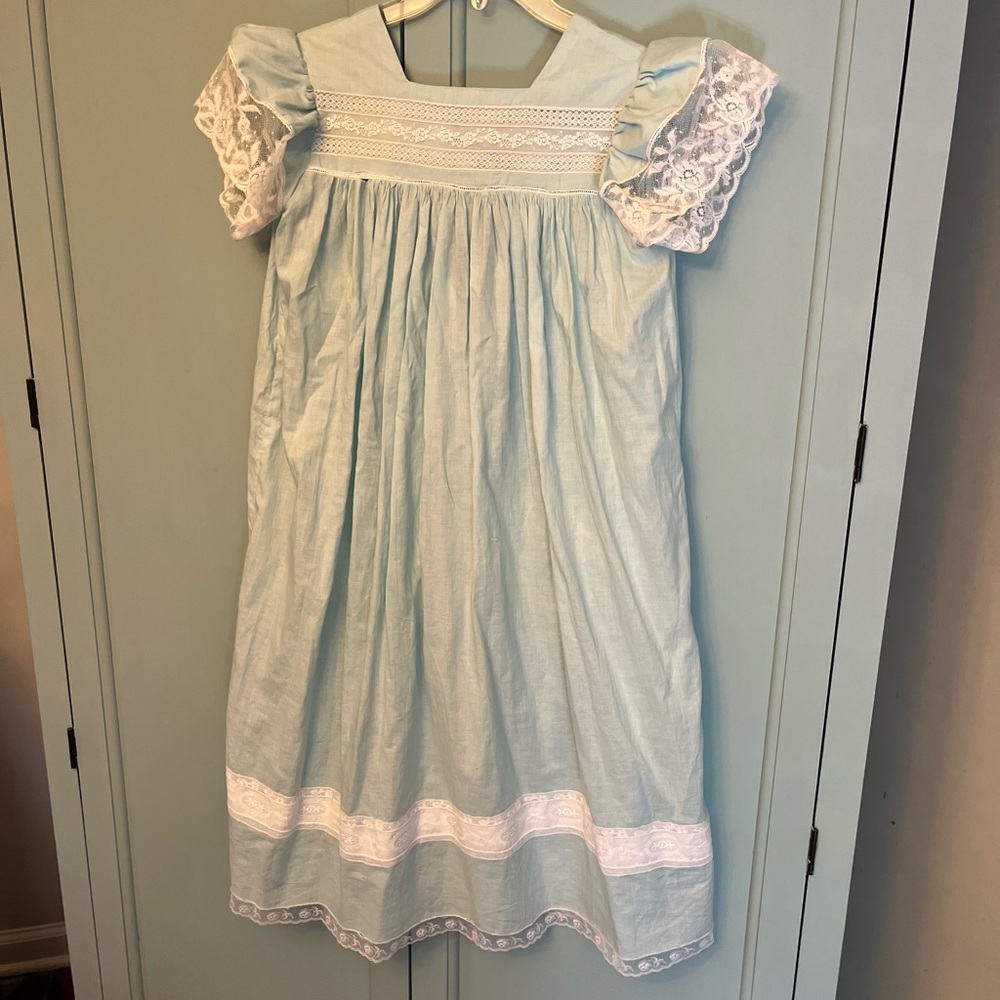 Girls Heirloom dress with free slip